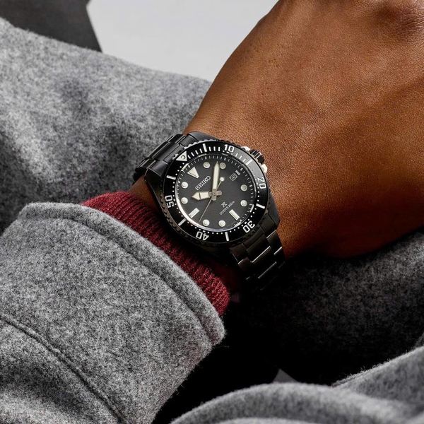  Seiko Quartz Solar Prospex SNE599P1