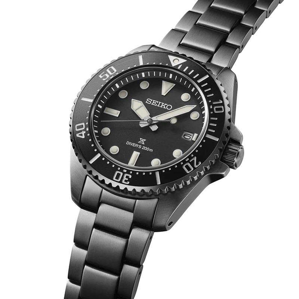  Seiko Quartz Solar Prospex SNE599P1