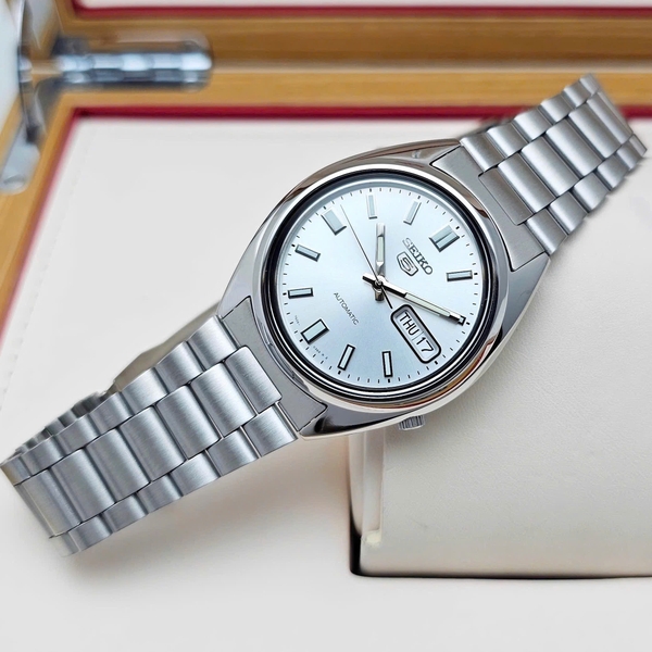  Seiko 5 Automatic SNXS73K1  ( SNXS73 ) Dây Thép Mặt Trắng