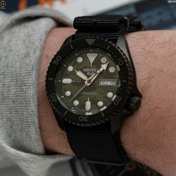  Đồng Hồ Nam Seiko 5 Automatic Sport SRPJ37