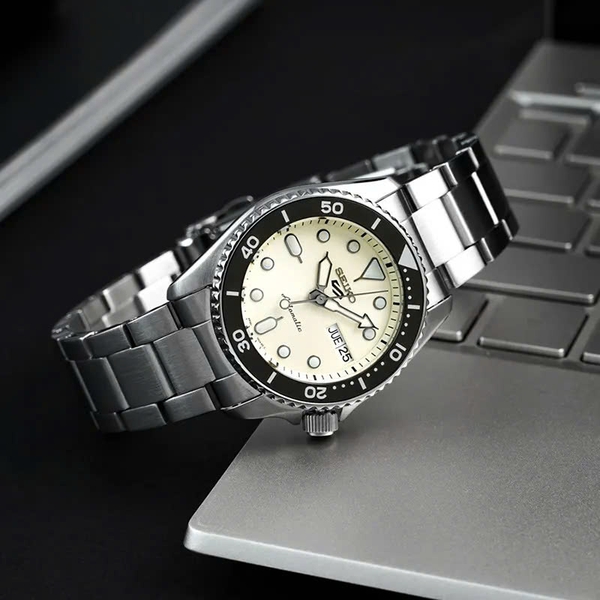 Seiko 5 Automatic Sports SRPK31K1