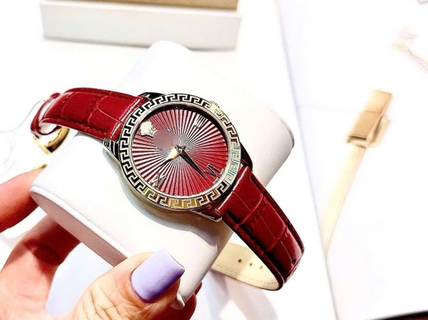 Versace Quartz Greca Signature VEVC00921