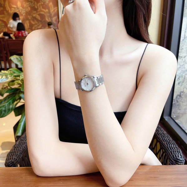 Gucci Quartz G-Timeless Diamonds YA126510
