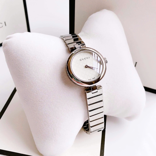 Gucci Quartz Diamantissima Medium YA141402
