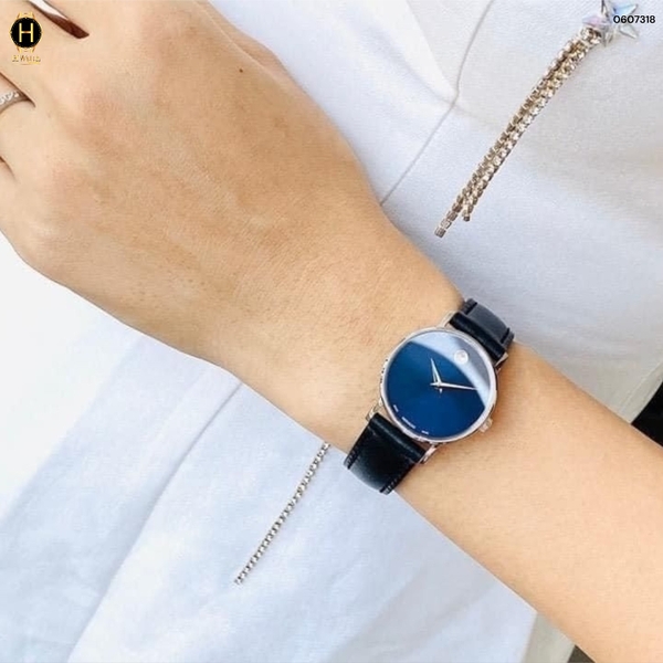 Đồng Hồ Nữ Movado Quartz Classic Museum 0607318 Dây Da Mặt Xanh Lam