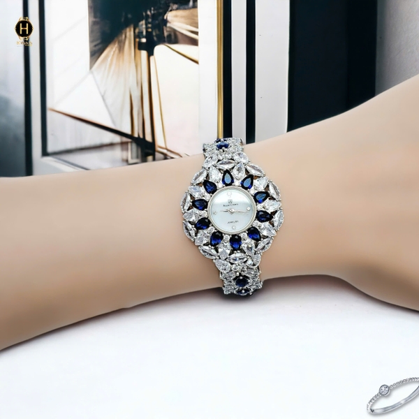Đồng Hồ Nữ Royal Crown Quartz 2035 Thép Trắng Đá Xanh