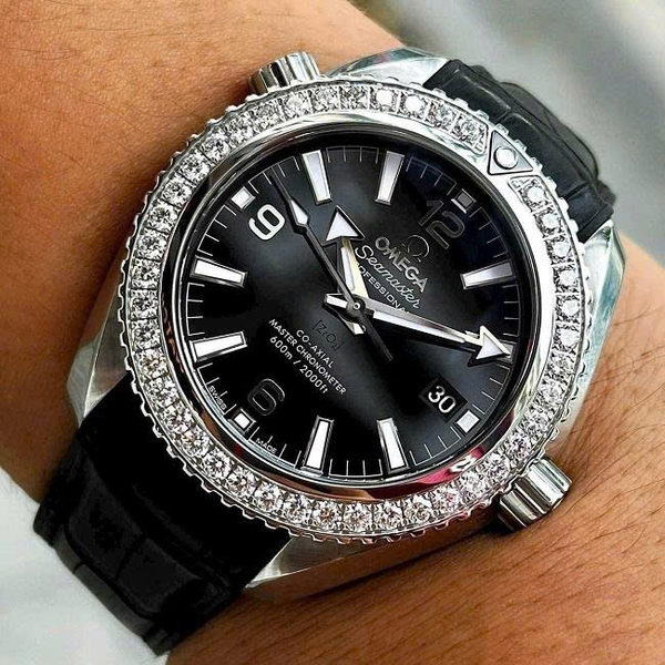 Đồng Hồ Nam Omega Automatic Seamaster Planet Ocean 232.18.42.21.01.001 ( 23218422101001 )