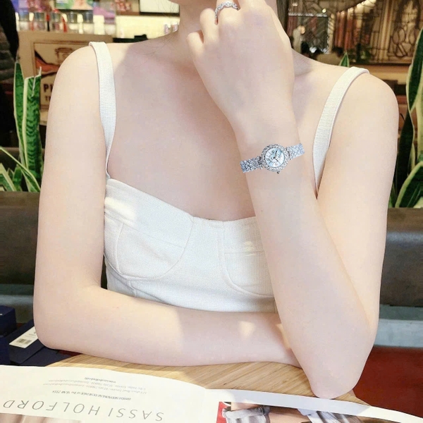 Đồng Hồ Nữ Royal Crown Quartz 2607L Thép Trắng