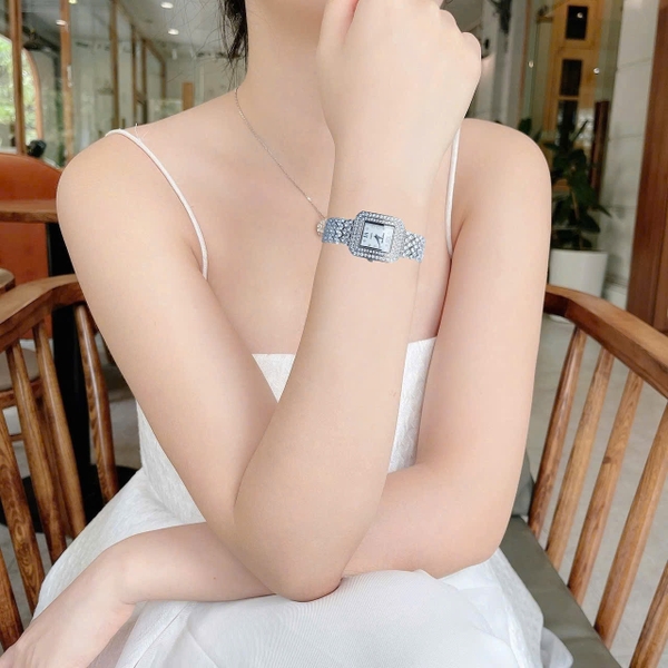 Đồng Hồ Nữ Royal Crown Quartz 3619M Thép Trắng Mặt Full Đá