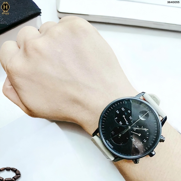 Đồng Hồ Nam Movado Quartz Chronograph 3640055 Face Dây Da Trắng Mặt Đen