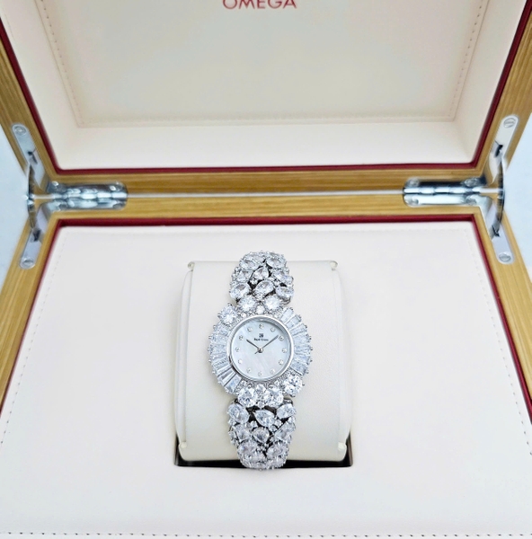 Royal Crown Quartz 8396 Thép Trắng