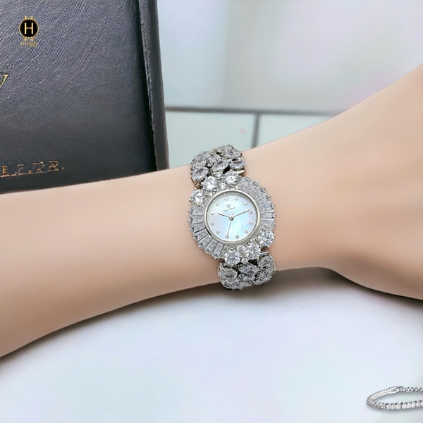 Đồng Hồ Nữ Royal Crown Quartz 8396 Thép Trắng
