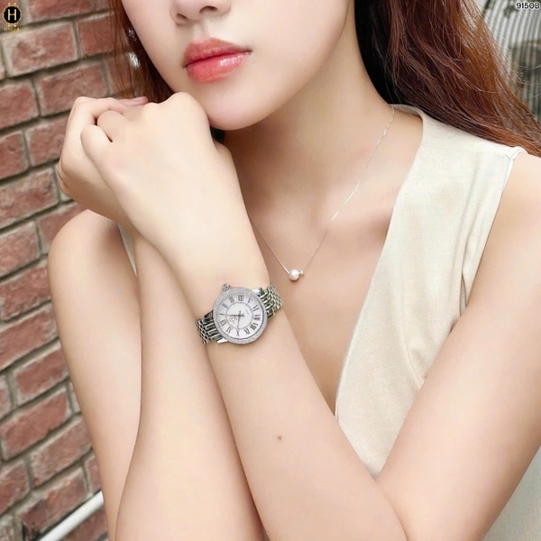 Đồng hồ Nữ Gv2 By Gevril Quartz Astor III Diamond 9150B