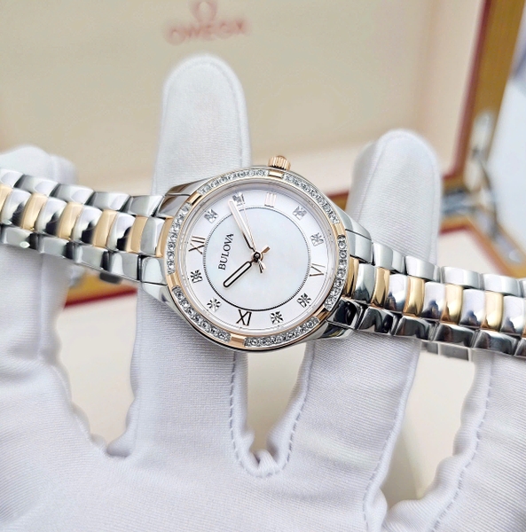 Bulova Quartz Crystal Accents 98L304
