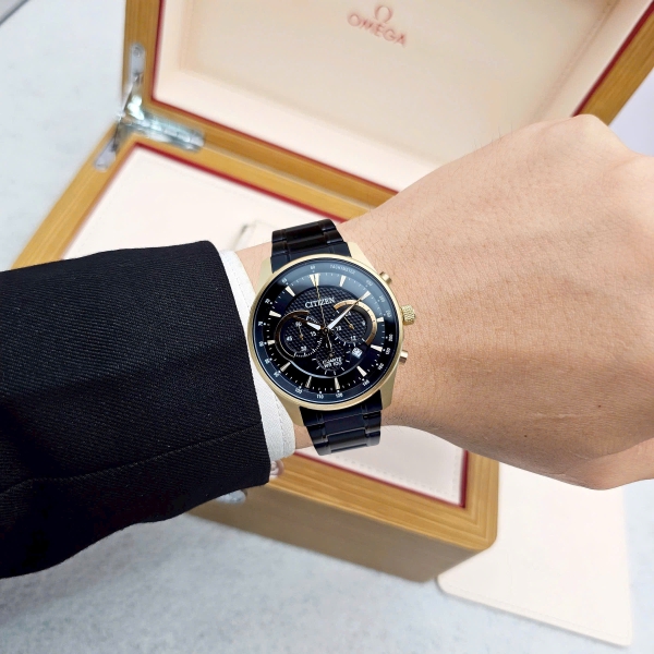 Đồng Hồ Nam Citizen Quartz Chronograph AN8196-55E