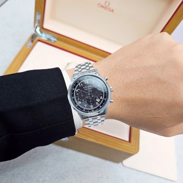 Đồng Hồ Nam Citizen Quartz Eco-Drive Chronograph CA4630-53E