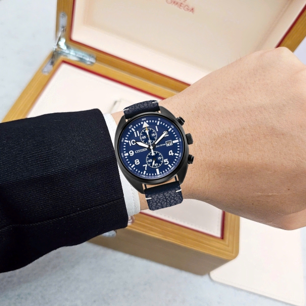 Đồng Hồ Nam Citizen Quartz Eco-Drive CA7048-08L