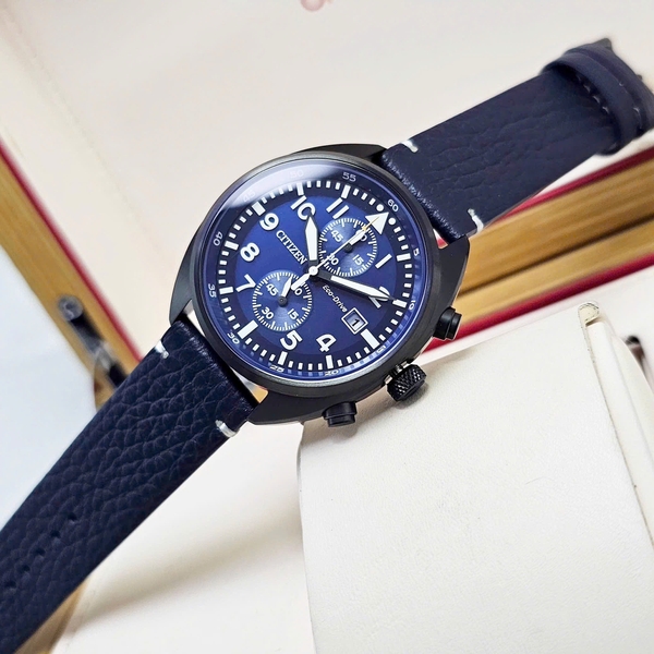 Citizen Quartz Eco-Drive CA7048-08L