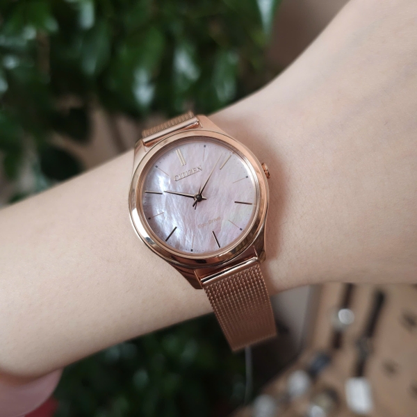 Đồng Hồ Nữ Citizen Quartz Eco-Drive EM0508-80Y