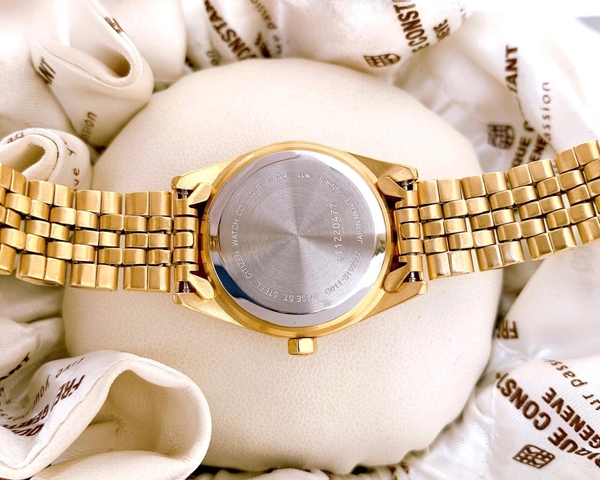  Citizen Quartz EU6062-50P  