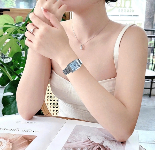 Đồng Hồ Nữ Citizen Quartz Eco-Drive L Bianca Silver Tone Watch 21.5mm EW5600-87D