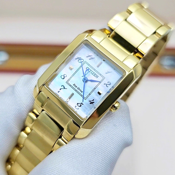Citizen Quartz Eco-Drive L Bianca Gold Tone Watch 21.5mm EW5602-81D
