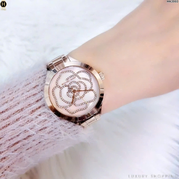 Đồng Hồ Nữ Michael Kors Quartz Runway Slim MK3993