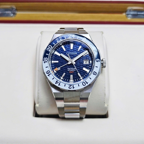 Citizen Automatic Series 8 GMT NB6034-58L