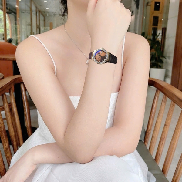 Đồng Hồ Nữ Alexander Ferros Quartz 2251R-08