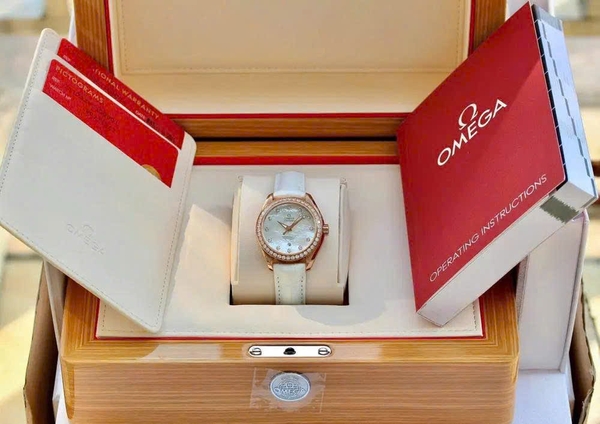 Đồng Hồ Nữ Omega Automatic ⁠Seamaster Aqua Terra 231.58.34.20.55.003