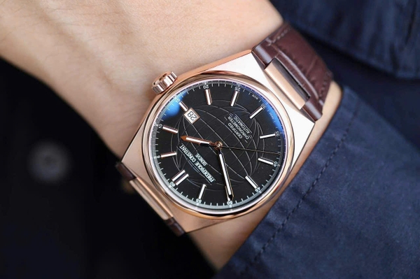 Đồng hồ Nam Frederique Constant Automatic Highlife  FC-303B4NH4 (  FC303B4NH4 )