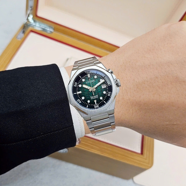 Đồng Hồ Nam Citizen Automatic Series 8 890 Mechanical NB6060-58X