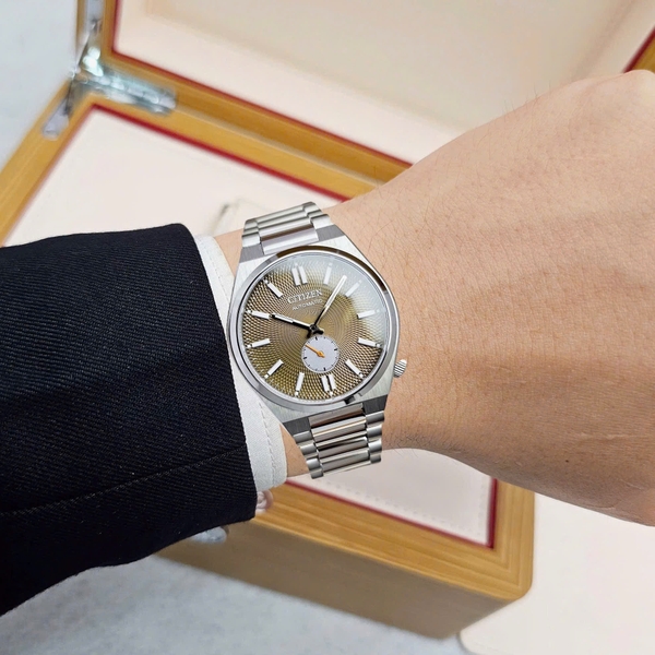 Đồng Hồ Nam Citizen Automatic Tsuyosa Small Second NK5010-51X
