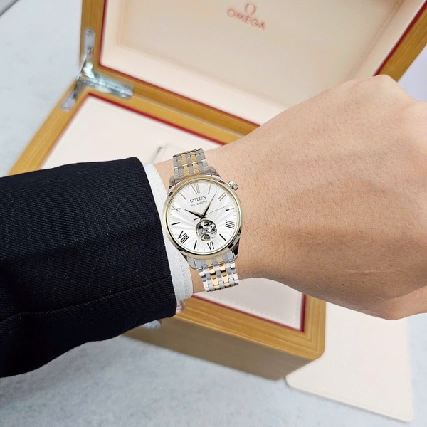Đồng Hồ Nam Citizen Automatic Mechanical Open Heart Demi Gold NH9136-88A