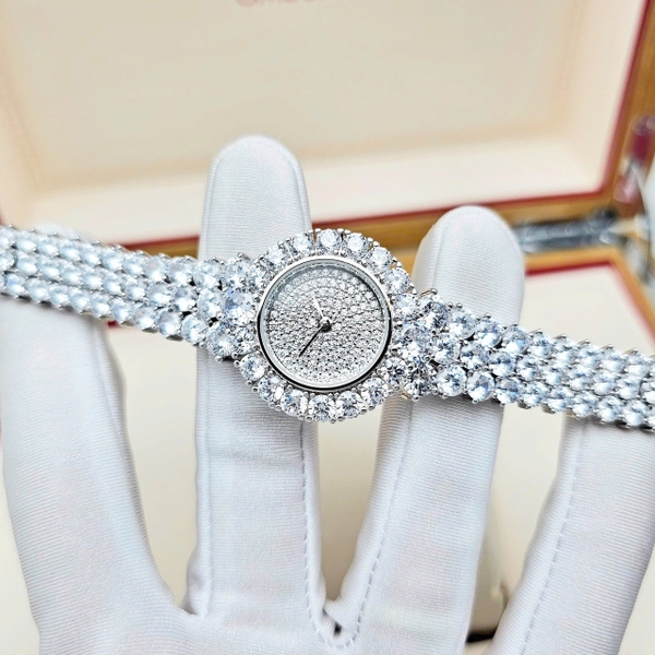 Royal Crown Quartz Đính Đá R2064 