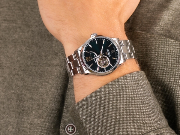 Đồng Hồ Nam Orient Star Automatic Semi Skeleton Open Heart Green RE-AT0002E00B ( RE-AT0002E )