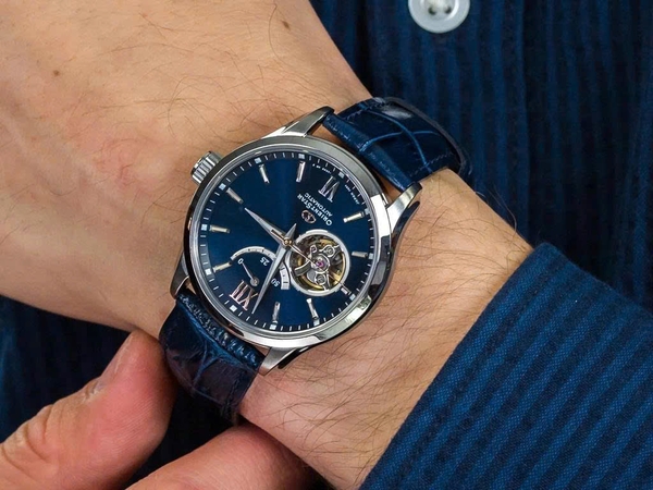 Đồng Hồ Nam Orient Star Automatic Contemporary RE-AT0006L00B