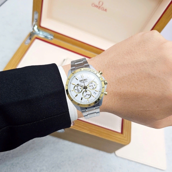 Đồng Hồ Nam Seiko Quartz Chronograph Tachymeter Spirit SBTR024 Dây Thép Demi Mặt Trắng