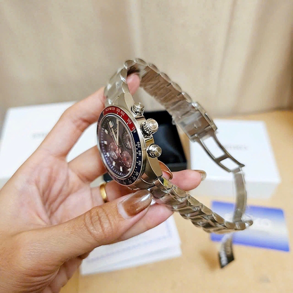 Seiko Quartz Solar Prospex Speedtimer SSC913P1 ( SSC913 )