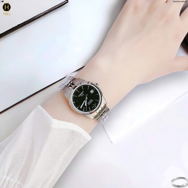 Đồng Hồ Nữ Tissot Quartz PR100 Titanium T049.310.44.051.00 ( T0493104405100 ) Dây Thép Mặt Đen Sapphire