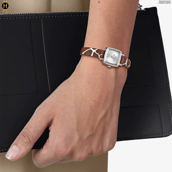 Đồng Hồ Nữ Tissot Quartz Lovely T058.109.17.036.00 (T0581091703600) Dây Da Mặt Trắng Vuông Sapphire