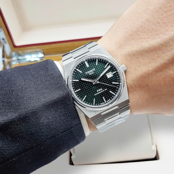 Đồng Hồ Nam Tissot Automatic Powermatic 80 Green 40mm T137.407.11.091.00 ( T1374071109100  )