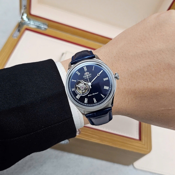 Đồng Hồ Nam Orient Automatic Cabalero Blue FAG00004D0 ( SAG00004D0 ) ( TAG00004D0 ) Dây Da Vỏ Trắng Mặt Xanh