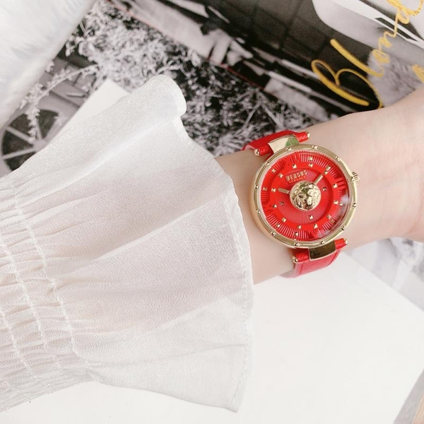 Đồng Hồ Nữ Versus By Versace Quartz VSPHH2521 Dây Da Vỏ Vàng Mặt Đỏ