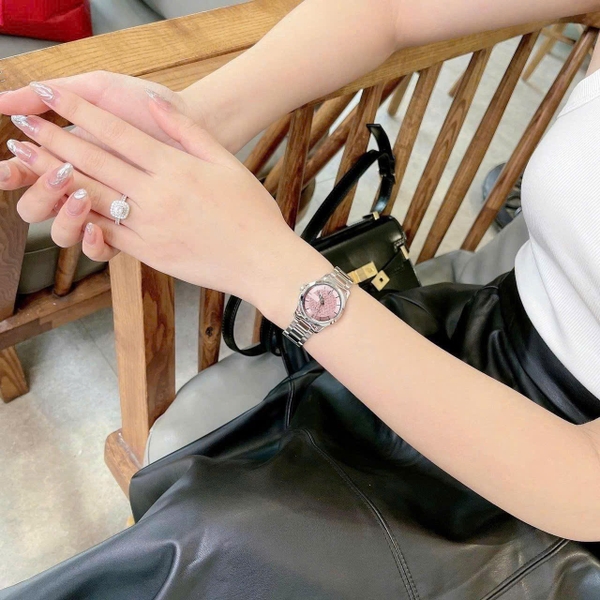 Đồng Hồ Nữ Gucci Quartz G-TIMELESS YA126524