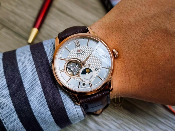 ĐỒNG HỒ SUN&MOON OPEN HEART  RA-AS0003S00B ; RA-AS0003S10B  AUTOMATIC DÂY DA NAM