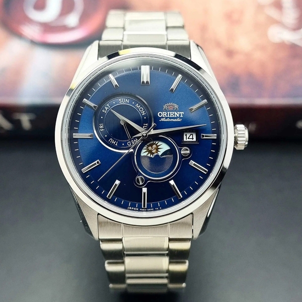 Đồng Hồ Nam Orient Automatic Sun & Moon Gen 5 RA-AK0308L00C ( RA-AK0308L30B ) ( RA-AK0308L10B ) ( RN-AK0303L )