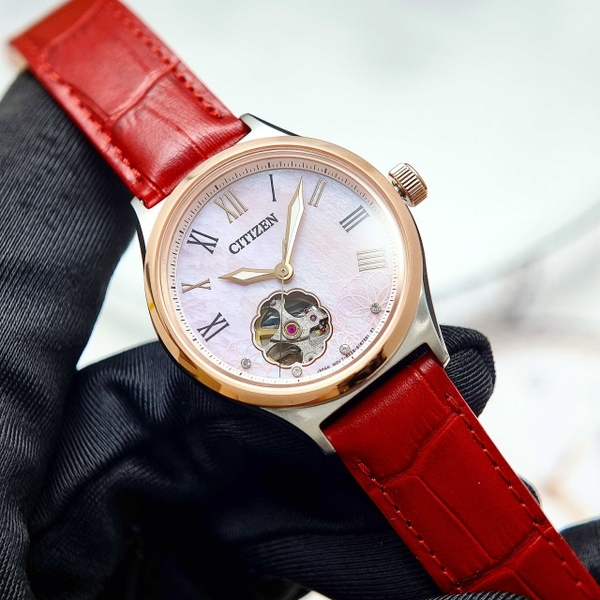 Đồng Hồ Nữ Citizen Automatic PC1008-11Y Da Đỏ Mặt Trắng Kính Sapphire