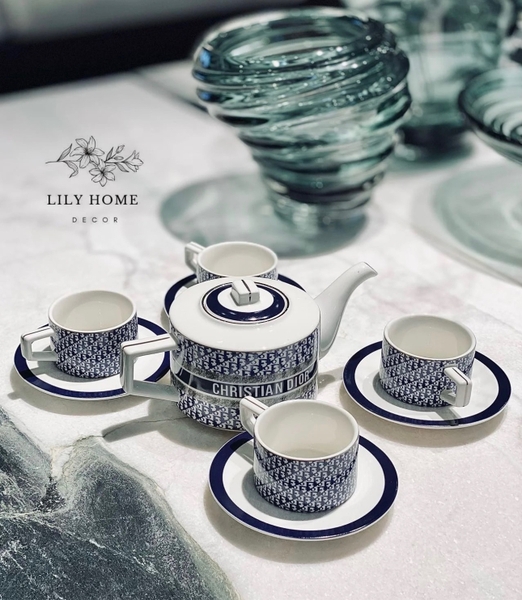 𝑩𝒐̣̂ 𝒂̂́𝒎 𝒕𝒓𝒂̀ 𝒄𝒂𝒐 𝒄𝒂̂́𝒑 𝑪𝒉𝒓𝒊𝒔𝒕𝒊𝒂𝒏 𝑫𝒊𝒐𝒓