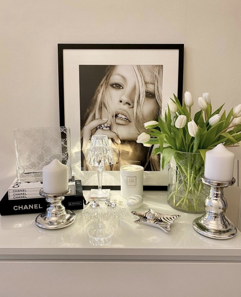 Đ𝐄̀𝐍 𝐁𝐀̀𝐍 𝐀́𝐍𝐇 𝐊𝐈𝐌 𝐂𝐔̛𝐎̛𝐍𝐆 𝐂𝐀𝐎 𝐂𝐀̂́𝐏